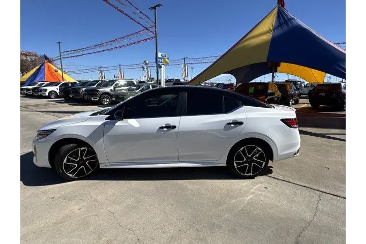$27444 : Nissan Sentra 2025 SR 4dr Se image 10