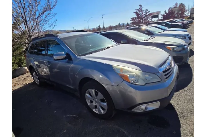 $5295 : 2010 Outback 2.5i Premium image 3