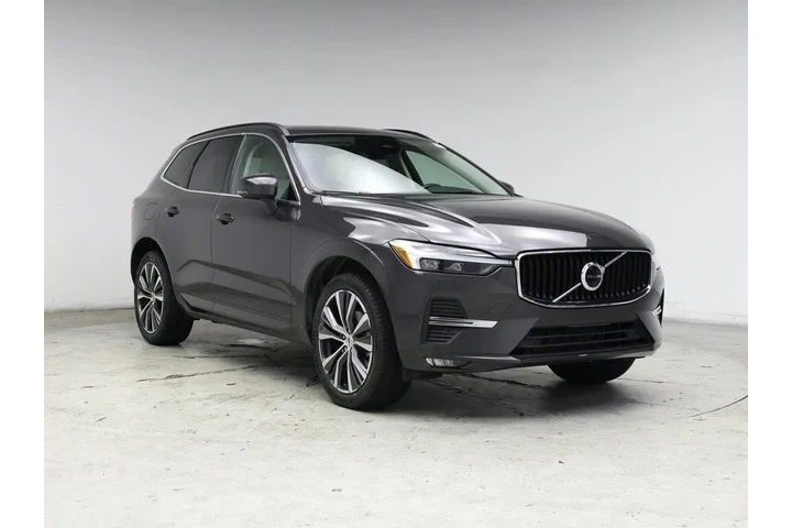 $25998 : Volvo XC60 2022 B5 Momentum image 1