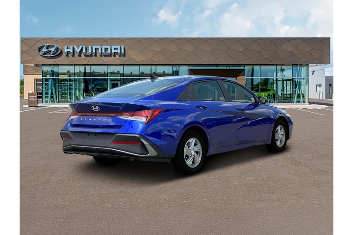 $17999 : Hyundai ELANTRA 2024 SE 4dr image 7