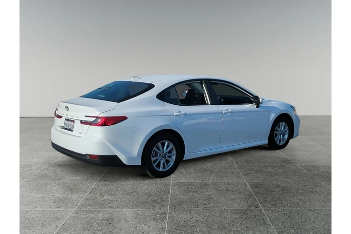 $29500 : Toyota Camry 2025 SE 4dr Sed image 5