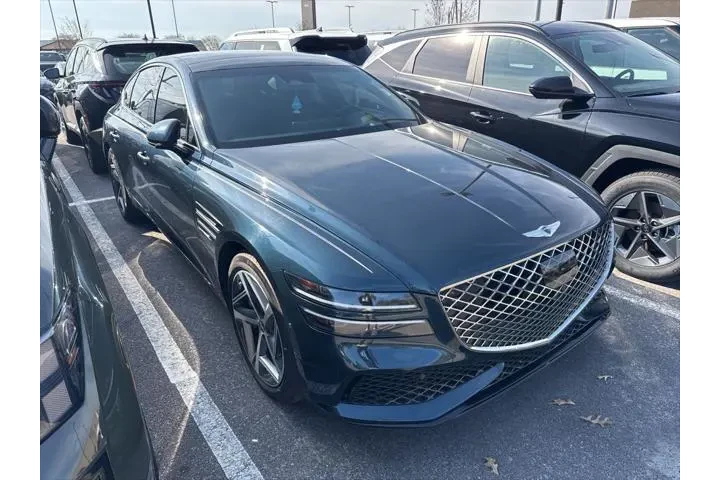 $39999 : Genesis G80 2024 AWD 2.5T 4d image 2
