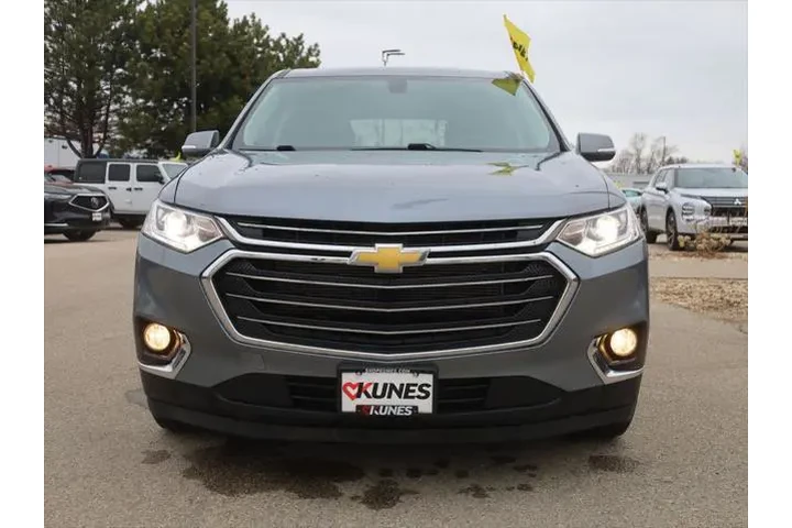 $21077 : Chevrolet Traverse 2021 4x4 image 3