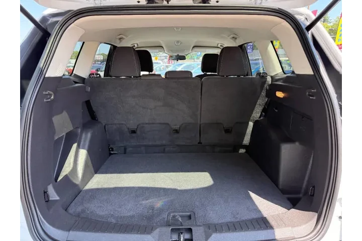 2014 Escape SE image 10