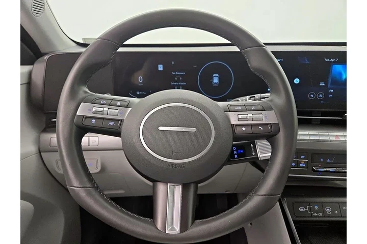 $23998 : Hyundai KONA 2024 SEL 4dr Cr image 10