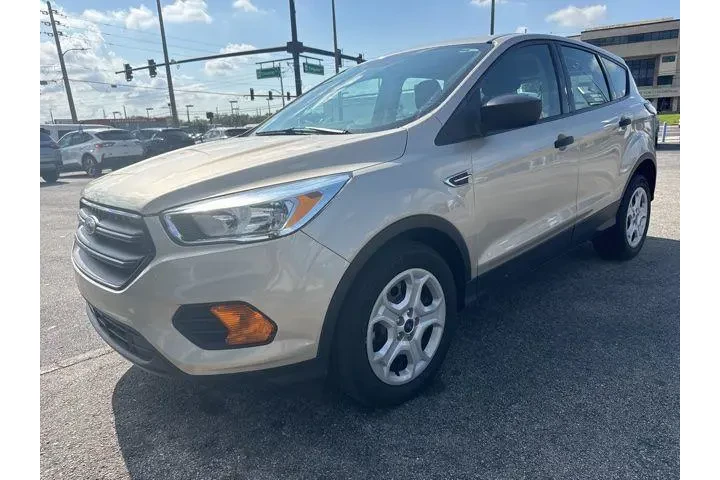 $12494 : Ford Escape 2017 S 4dr SUV image 3