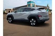 $24500 : Hyundai KONA 2024 AWD SEL 4d thumbnail