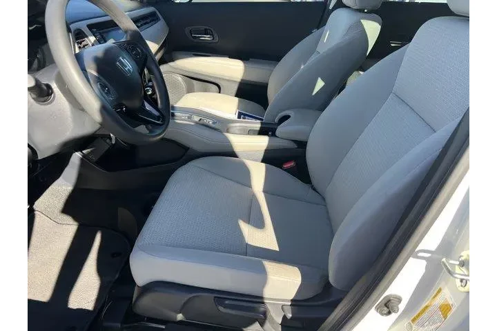 $22698 : Honda HR-V 2021 LX 4dr Cross image 9