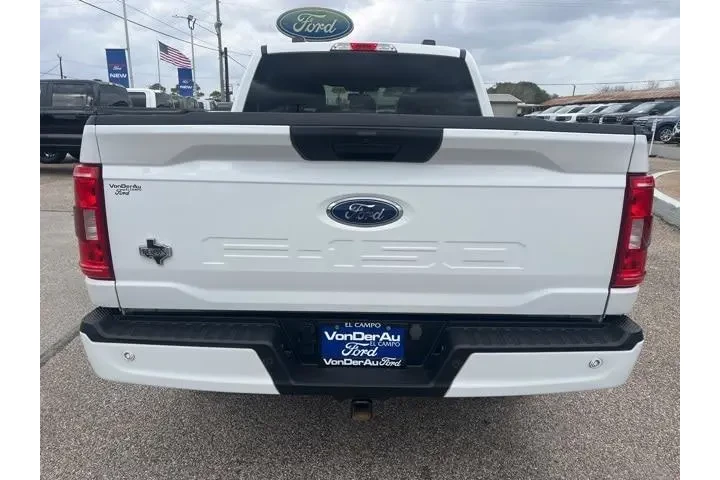 $33995 : Ford F-150 2023 4x4 XLT 4dr image 6