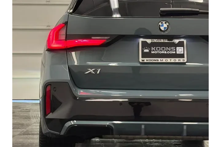 $33000 : BMW X1 2023 AWD xDrive28i 4d image 9