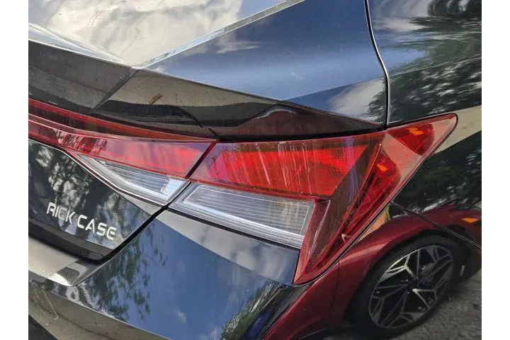 $17173 : Hyundai ELANTRA 2023 SEL 4dr image 9