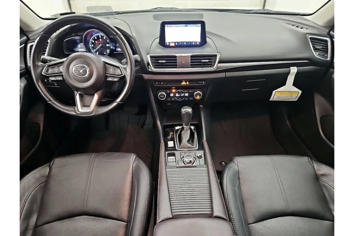 $17998 : Mazda Mazda3 2018 Grand Tour image 9
