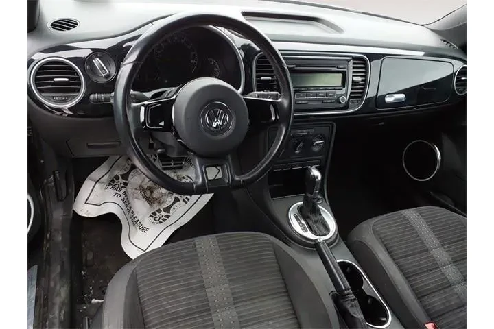 $8961 : Volkswagen Beetle 2012 Turbo image 10