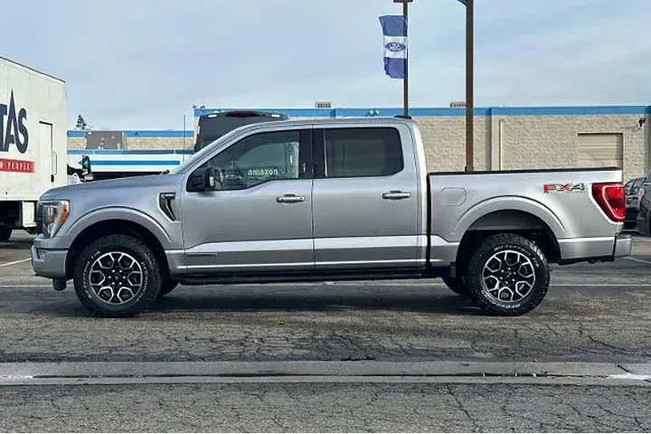 $30357 : Ford F-150 2021 4x4 XLT 4dr image 5