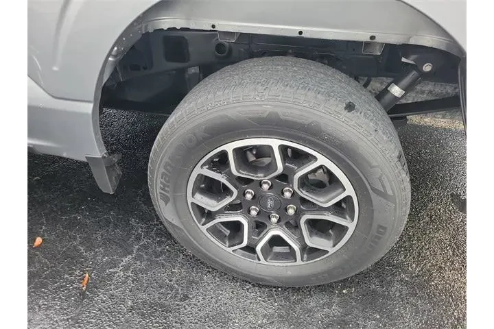 $33991 : Ford F-150 2023 4x2 XLT 4dr image 8