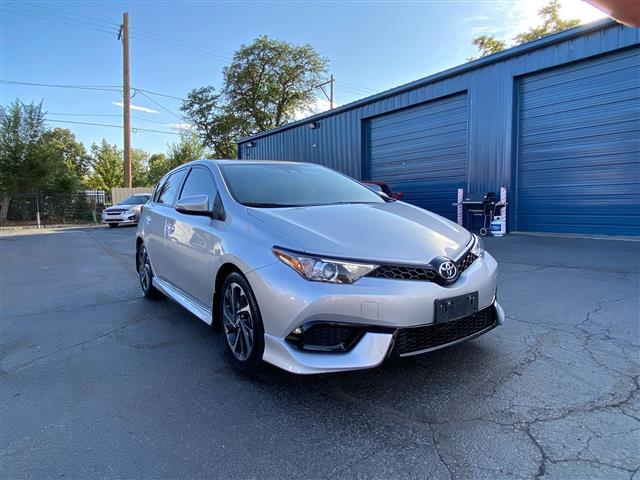 $14588 : 2018 Corolla iM LE, CLEAN CAR image 8