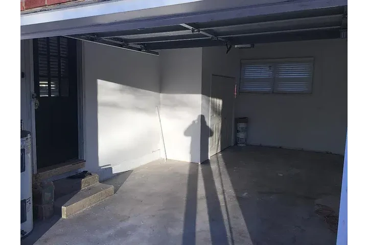 $1200 : For rent image 2