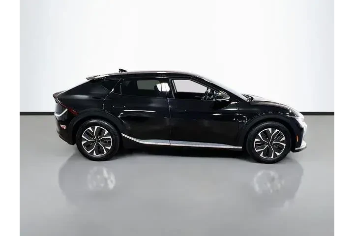 $29558 : Kia EV6 2024 Wind 4dr Crosso image 8