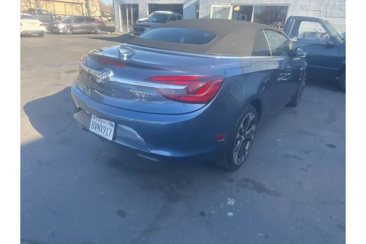 $14990 : 2017 Cascada Premium image 9