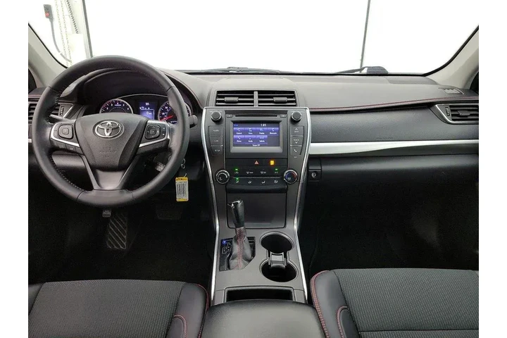 $17998 : Toyota Camry 2016 SE 4dr Sed image 9