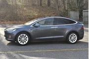 $22595 : Tesla Model X 2018 AWD 75D 4 thumbnail