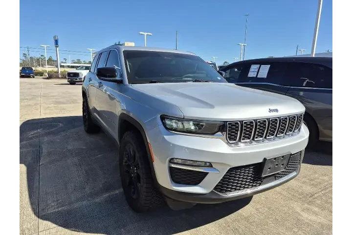 $34591 : Jeep Grand Cherokee 2022 4x4 image 2