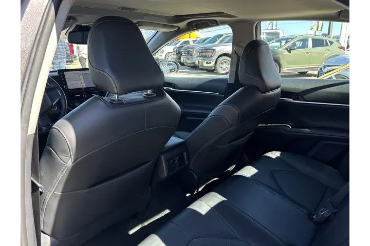 $31642 : Toyota Camry Hybrid 2023 XSE image 10