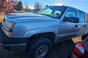 $10199 : 2005 Silverado 1500HD LT thumbnail