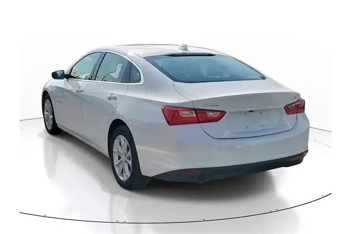 $15291 : Chevrolet Malibu 2023 LT 4dr image 3