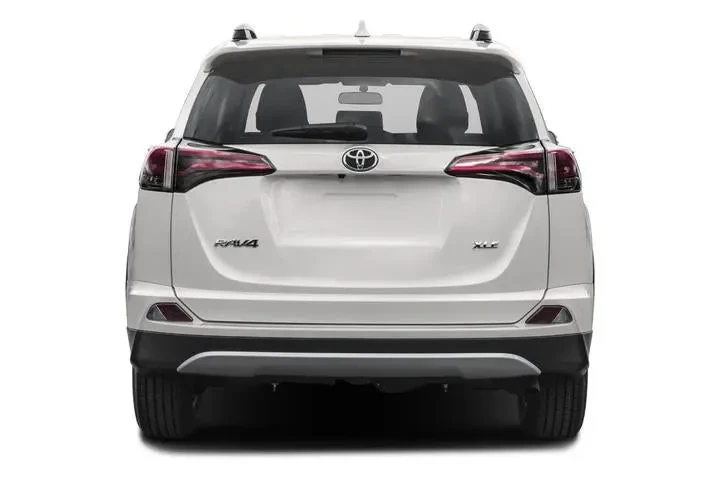 $13599 : Toyota RAV4 2018 XLE 4dr SUV image 5