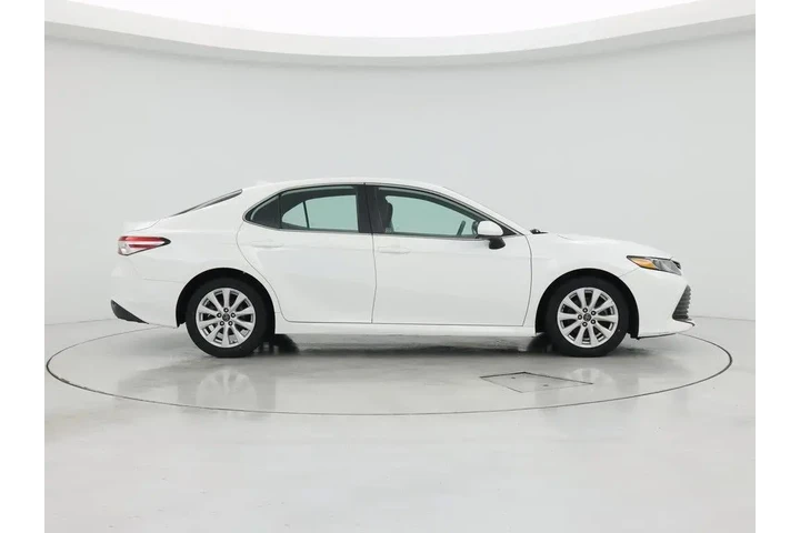 $18998 : Toyota Camry 2019 LE 4dr Sed image 7