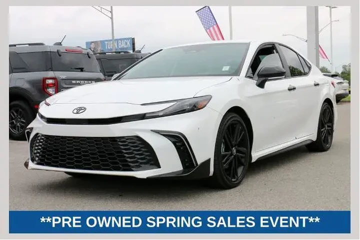 $36995 : Toyota Camry 2026 SE 4dr Sed image 1