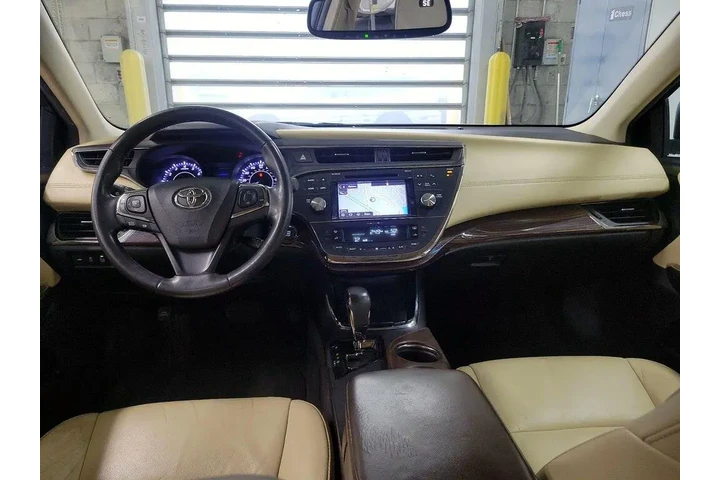 $21998 : Toyota Avalon 2015 XLE Touri image 8