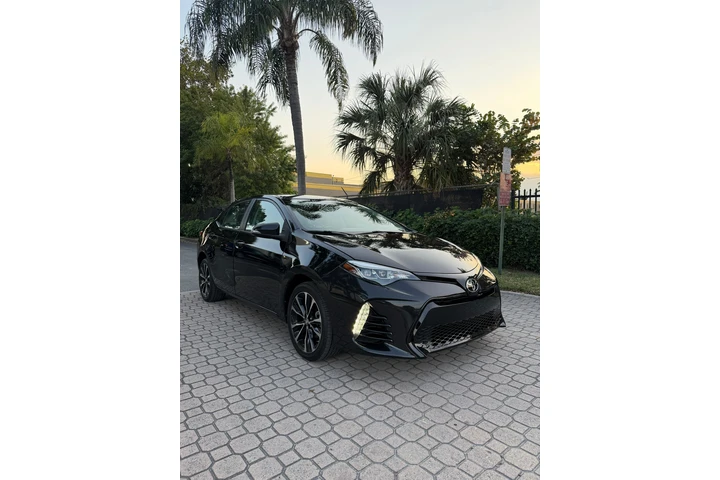 $10900 : 🚘*Toyota Corolla SE 2018* image 8