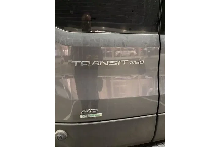 $38498 : Ford Transit 2021 AWD 250 3d image 10