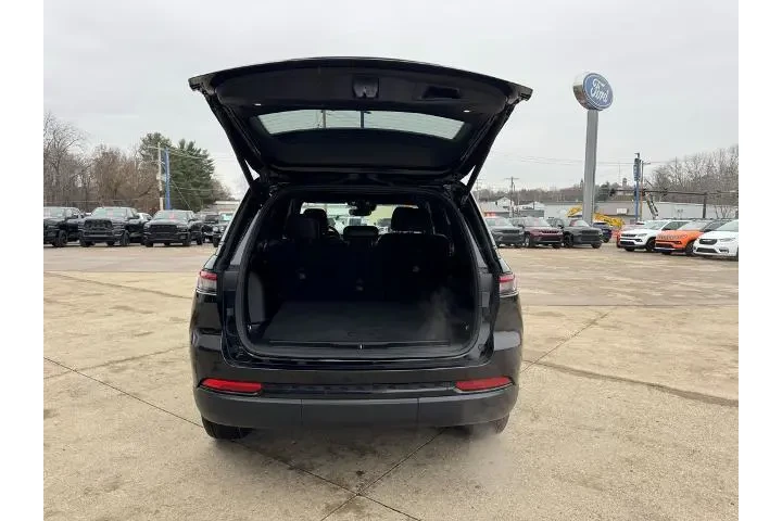 $30995 : Jeep Grand Cherokee 2024 4x4 image 7