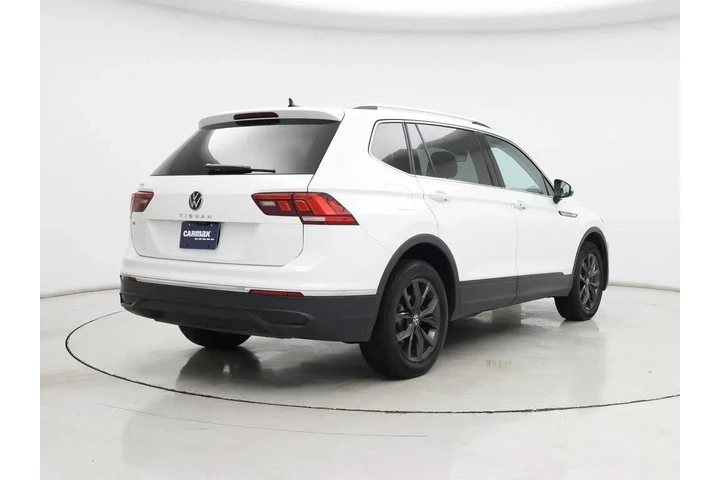 $22998 : Volkswagen Tiguan 2024 SE 4d image 8