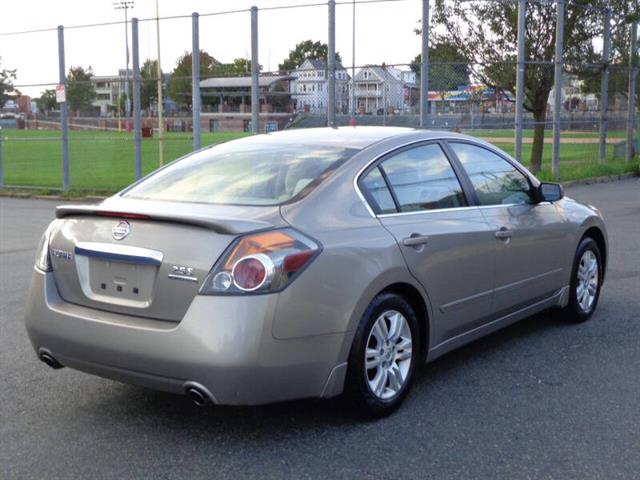 $8950 : 2011 Altima 2.5 S image 6