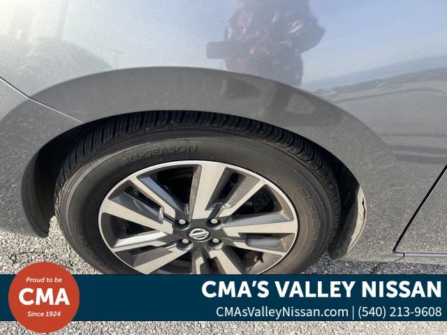 $16998 : PRE-OWNED  NISSAN VERSA 1.6 SV image 9