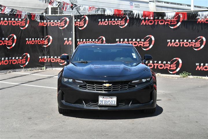 $26498 : Camaro 1LT image 2