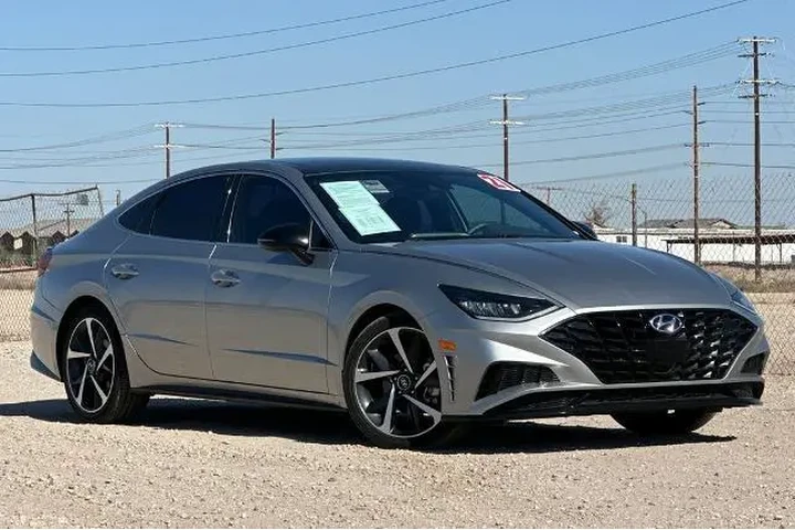 $19888 : Hyundai SONATA 2021 SEL Plus image 2