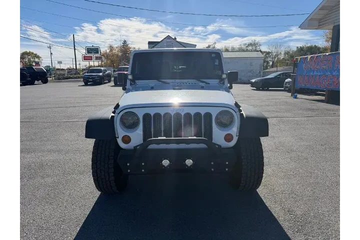 $13900 : Jeep Wrangler 2012 4x4 Sport image 3