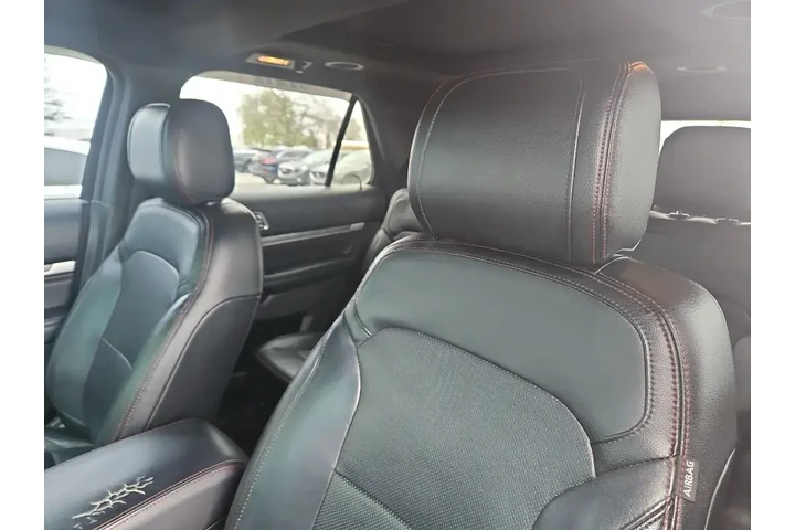 $11966 : Ford Explorer 2016 AWD Sport image 10