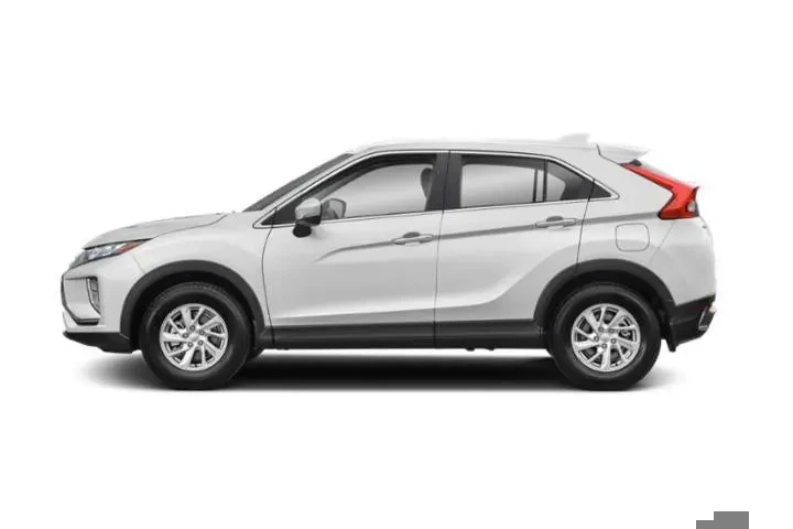 $12207 : Mitsubishi Eclipse Cross 201 image 2