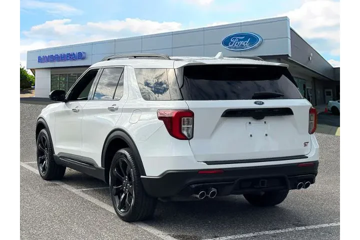 $37900 : Ford Explorer 2022 AWD ST 4d image 4