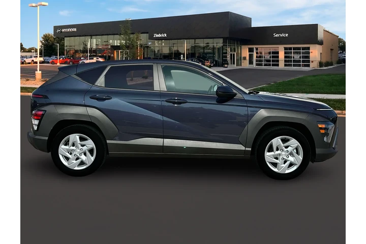 $18990 : Hyundai KONA 2024 AWD SE 4dr image 9