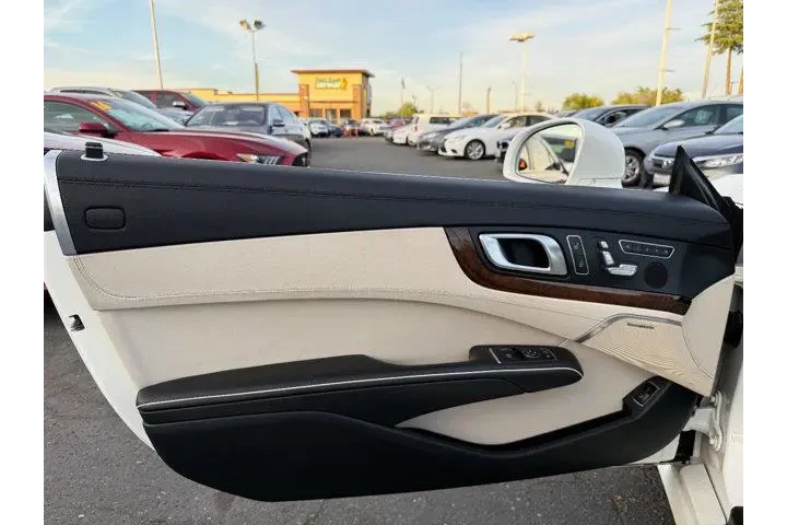 $31289 : Mercedes-Benz SL-Class 2014 image 9