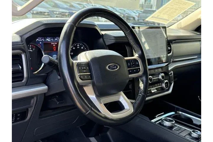 $37500 : Ford Expedition MAX 2024 4x4 image 9