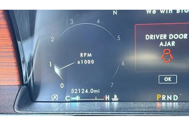 $39075 : Lincoln Navigator L 2020 4x4 image 9