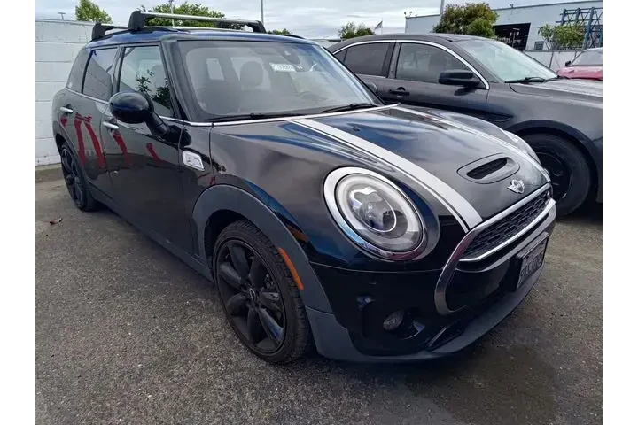 $11450 : MINI Clubman 2017 AWD Cooper image 1